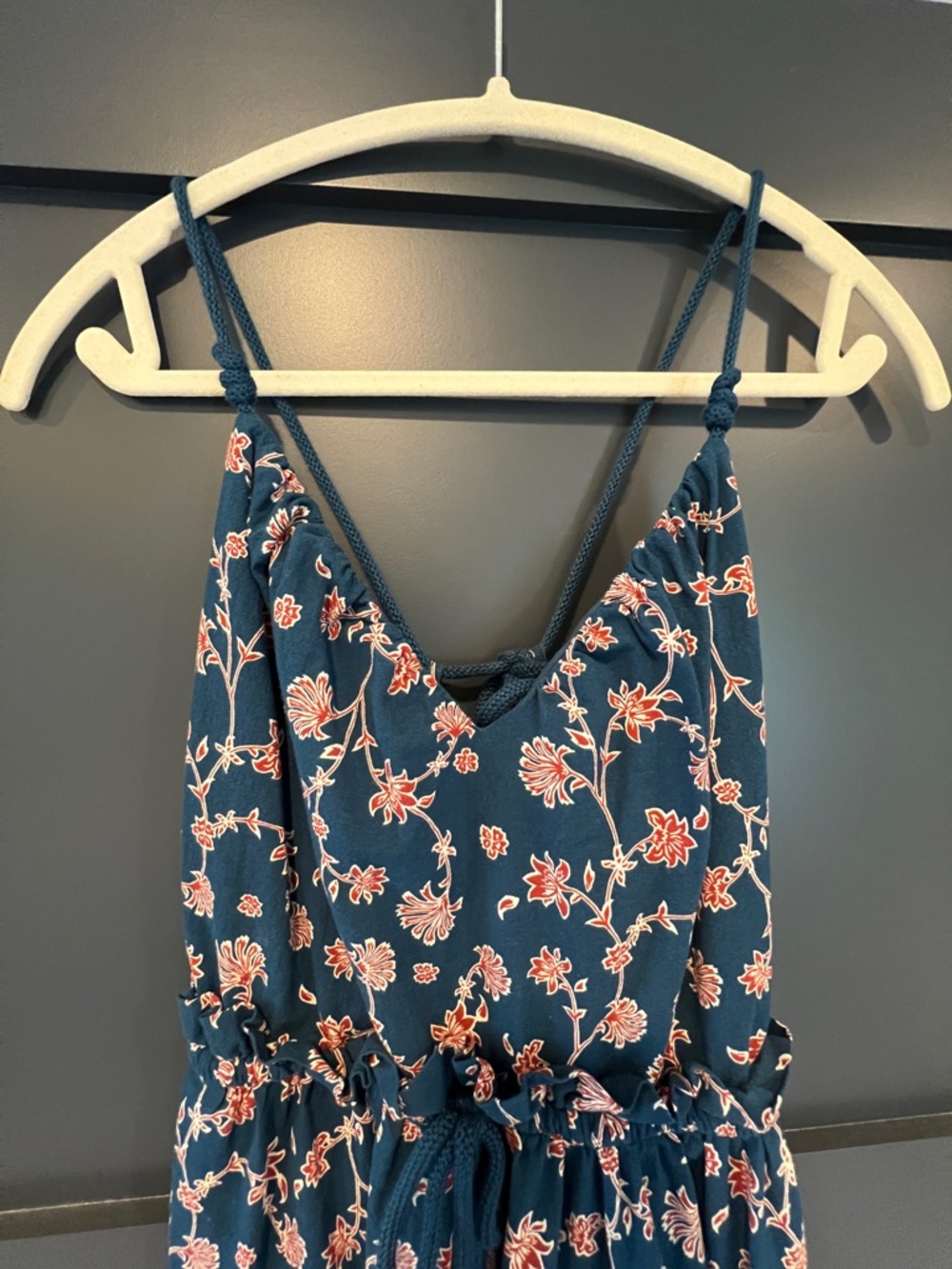 Floral Maxi Dress with Adjustable Straps and drawstring waist - Picture 5 of 9